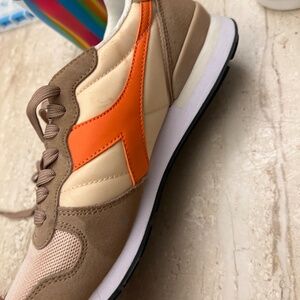 Diadora sneakers